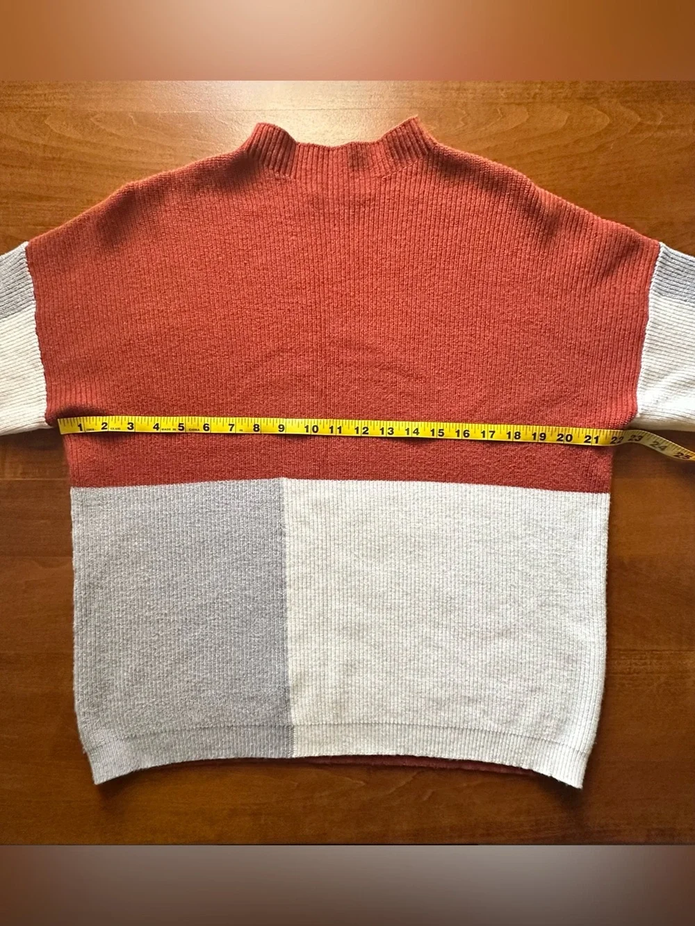 Roolee•colorblock mock-neck sweater•large•viscose blend•rust orange/cream/gray